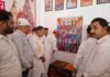 लखनऊ अग्निकांड में मृतक विद्यार्थियों को दी गई श्रद्धांजलि, रखा गया दो मिनट का मौन