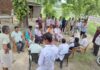 मिर्जामुराद ट्रेन हादसे के पीड़ित परिवार से मिले भाजपा जिलाध्यक्ष, राम शकल पटेल हर संभव मदद का दिलाया भरोसा