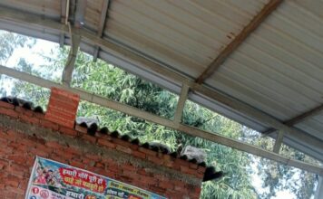 बड़ौरा में 12 सूत्रीय मांगों को लेकर छठवें दिन भी धरना जारी, ग्रामीणों में आक्रोश